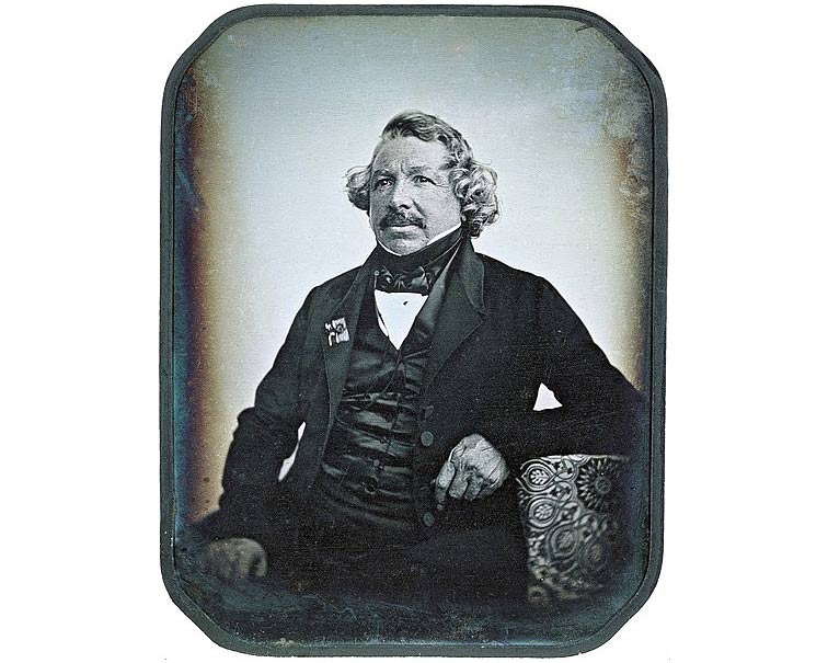 this image shows a portrait of Louis Daguerre