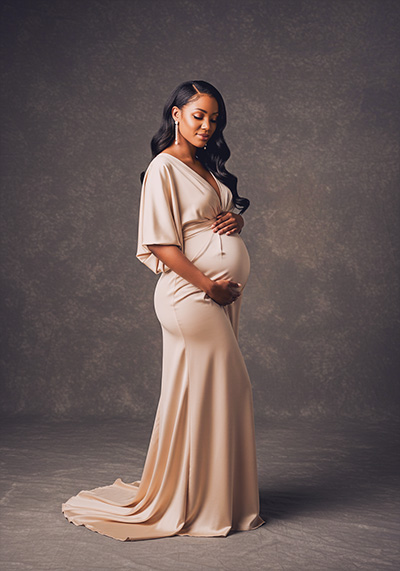 with preset - pregnant woman standing gracefully